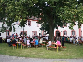 Schlosshof in Heudorf